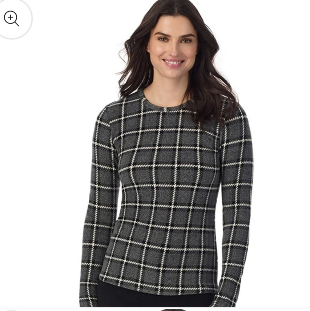 NWT CuddleDuds Fleecewear Top Size M.